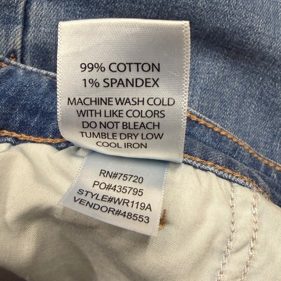 Willow & Root Size 28 The Mom Fit Ultra High Rise Jeans Medium Wash Blue - Picture 6 of 6